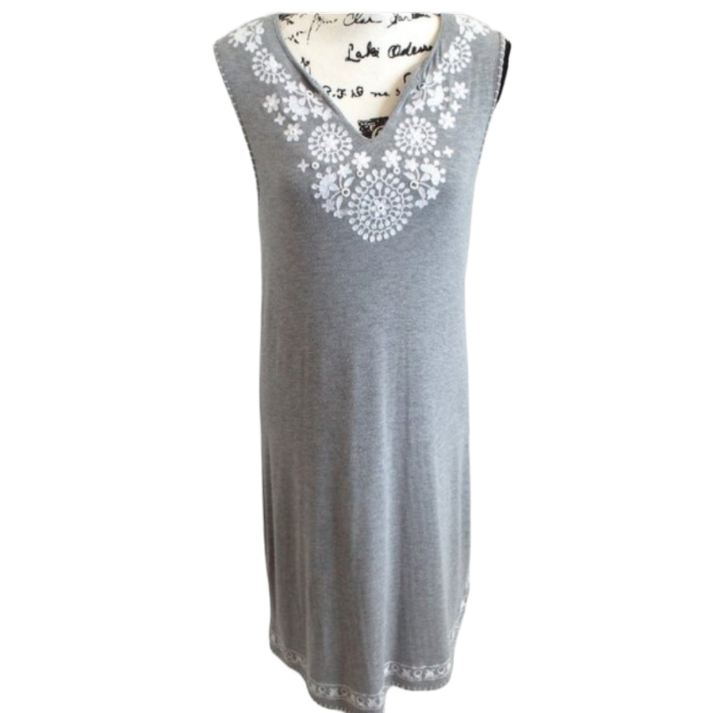 Grace Elements Gray and White Embroidered Sleeveless Split Neck Dress Size Med